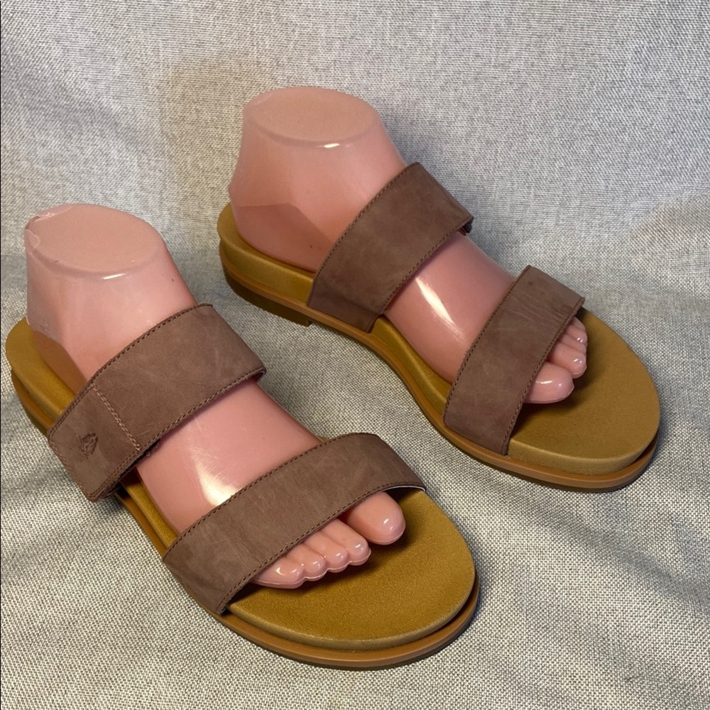 Hush Puppies Lilly Brown Suede Women's Sandals. Size 10